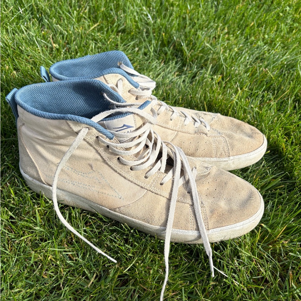 Hightop Lakai Skate Shoes
